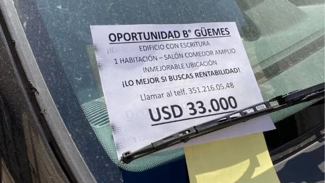 En pleno auge de la tecnología digital, algunas inmobiliarias prefieren vender con papel (¡este papel!)