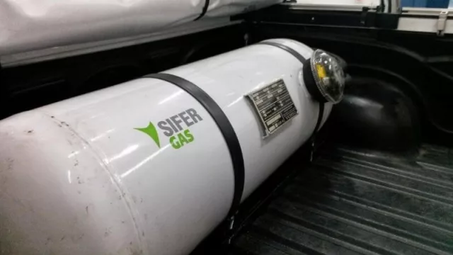 Tanque cilíndrico, similar al que se usa para el GNC.