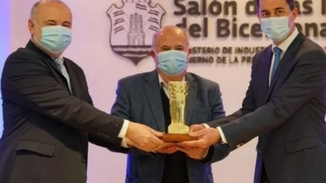 La Provincia entregó premios por el Día de la Industria (con reconocimientos especiales a Leistung y Tecme, fabricantes de respiradores)