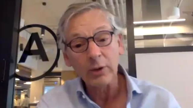 Longobardi: Eduardo Duhalde padece Alzheimer y no hay que tomar en serio lo que dice (pesimismo con lo que viene)