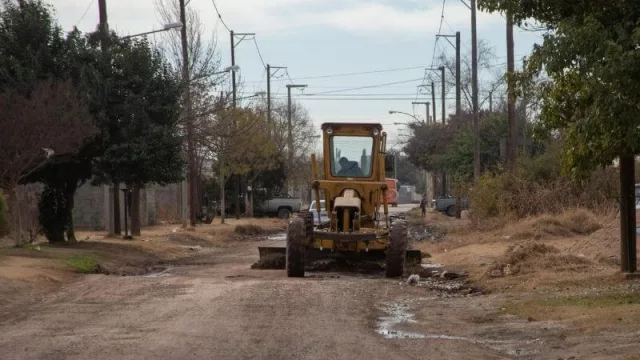 La Municipalidad trabaja en el mejoramiento de calles de barrio 16 de noviembre