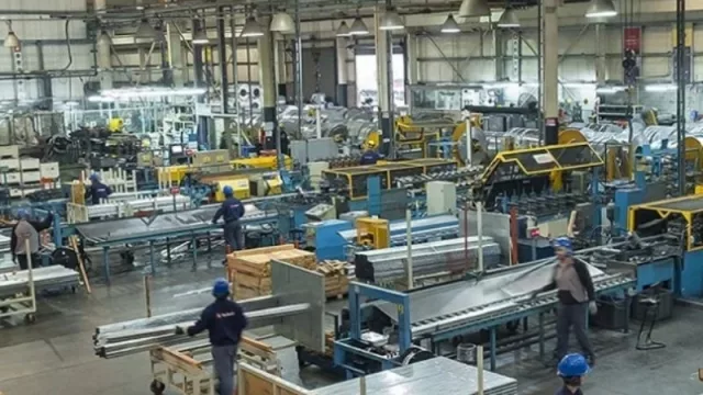 Barbieri apuesta a la industria nacional: fabricará productos de PVC con materia prima propia