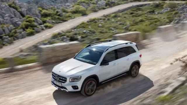 El SUV Mercedes-Benz GLB ya está en Argentina con este precio