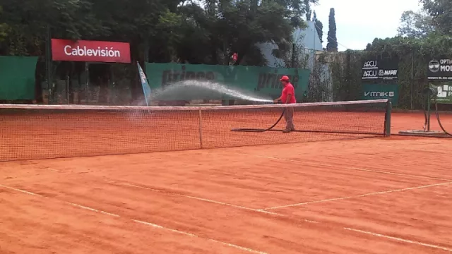 A desempolvar raquetas y palas: ya se puede jugar tenis y pádel en Córdoba Ciudad (turnos de 45 minutos y sólo singles)