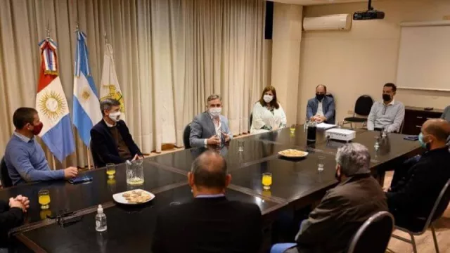 La Municipalidad trabaja con sectores vinculados a las obras privadas para el regreso de la actividad