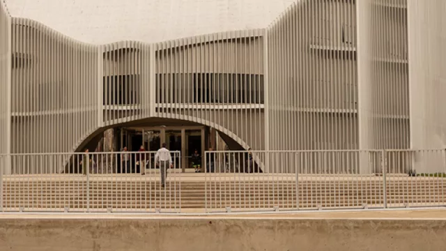 Schiaretti intenta poner en caja a la Caja: qué dice el proyecto que "pechará" en la Unicameral