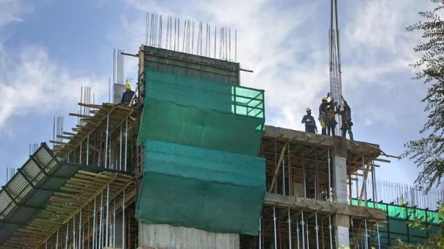 Se registró un nuevo récord del empleo en la construcción (alcanzó casi 15.000  trabajadores según IERIC)