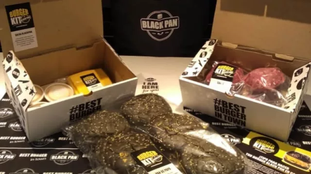 Armá tu lomito y hamburguesa en casa con 100x100 Lomo y Black Pan (sacá el chefcito que llevás dentro)