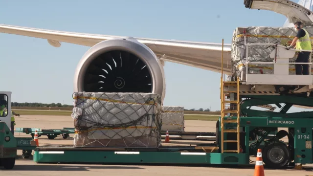 DHL hizo un vuelo especial con insumos médicos para Apross (Shanghái - Córdoba con 23 toneladas)