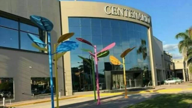 Corrientes es la única provincia en el país que permitió la apertura de un shopping