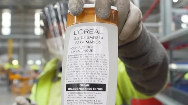L’Oréal Argentina se sumó a fabricar alcohol en gel para combatir el COVID-19