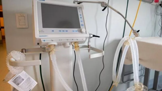 Antes de que Ginés "tomara todo", Schiaretti le compró (pagó y le entregaron) 90 respiradores a Tecme