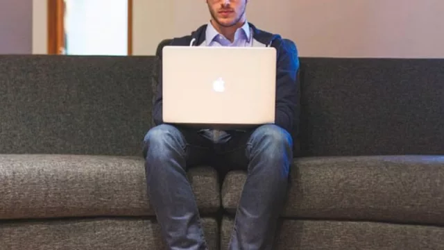 Del consultorio a la pantalla: recomendaciones del Colegio de Psicólogos para las terapias online