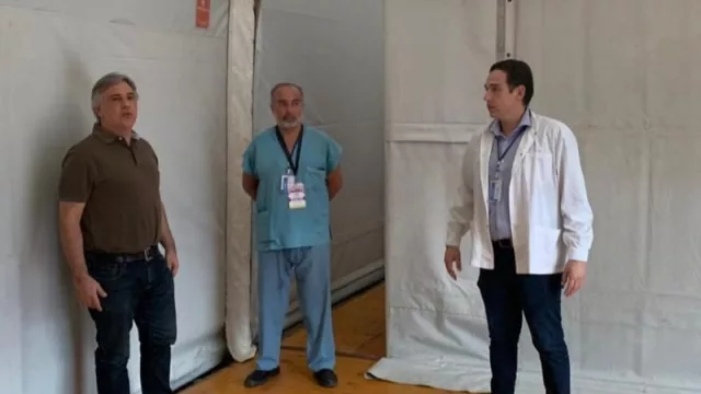 El Infantil montó una carpa para casos febriles