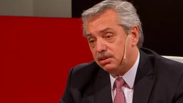 Le pone un 1 a los primeros 100 días de AF y explica: