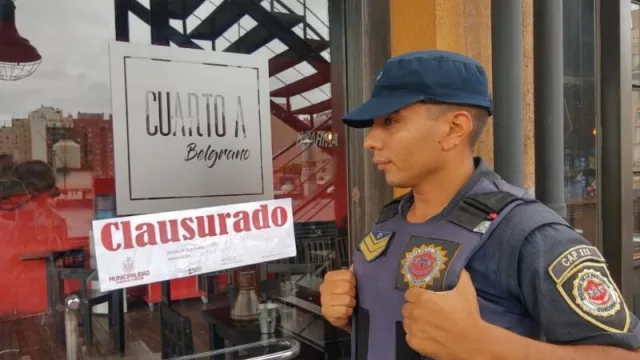 La Municipalidad clausuró un bar de Güemes por concentración masiva de personas