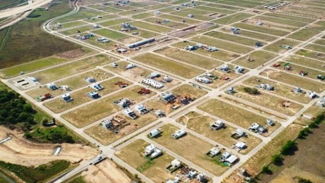 Grupo Proaco entregó 450 nuevos lotes en Docta (en acto reducido para evitar problemas con el COVID-19)