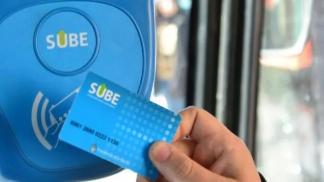 Tucumán proyecta implementar la tarjeta SUBE (un sector de la población pagaría cada viaje a menor costo)
