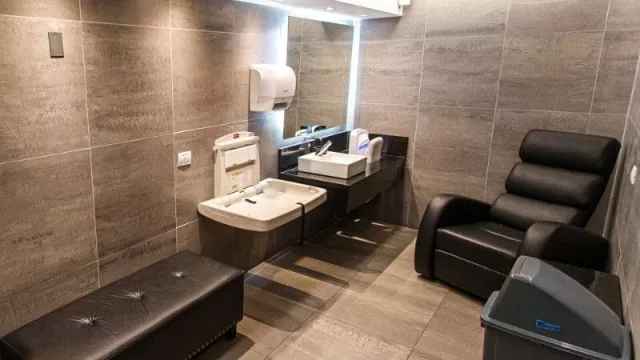 Nuevocentro inauguró su sala de lactancia (pioneros en Córdoba en espacios para mamás y bebés) 