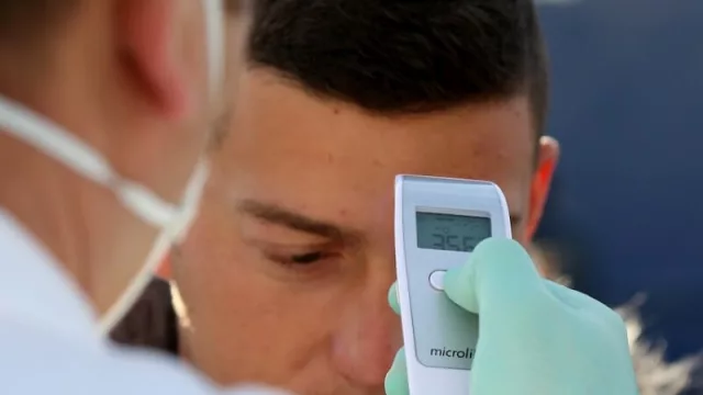 Las empresas se preparan para el Covid-19: sin viajes a China (e Italia), limpieza “a lo quirófano” y mate individual (barbijos, ¿sí o no?)