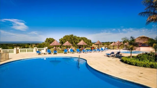 Howard Johnson Merlo