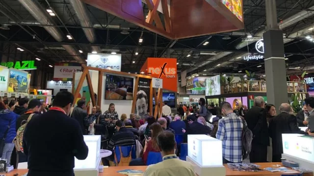 Las seis rutas de Benedetti por Montevideo (llenaron el stand de Uruguay en la Fitur)  