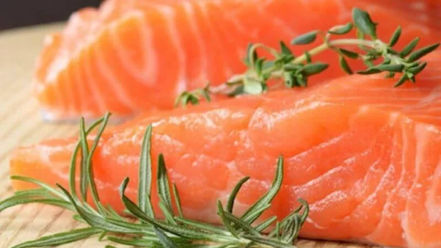 Los 12 Caprichitos de InfoNegocios se fueron a la m… (¿por qué productos premium duplican largo a la inflación?)