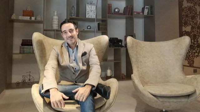 Maximiliano Scelzo, gerente de Caseros 248.