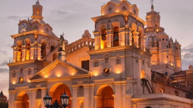 De dónde (y cómo y por qué) los turistas que visitan Córdoba Ciudad (55% vino por primera vez en 2019)