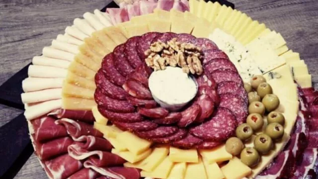 Maja Jamonería inauguró su tercer charcutería a pasos de Plaza Serrano