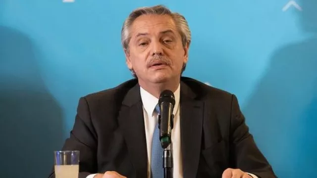 Un gabinete de porteños y cincuentos largos, la elección de Tío Alberto (solo un cordobés, Carlos Zanini, que nos "odea")