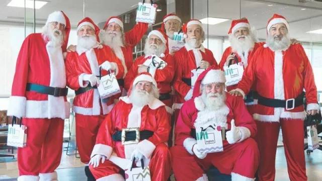 ¿Sabías que hay un sindicato de Papá Noel? (y Bigbox los reunió para hacerles regalos)