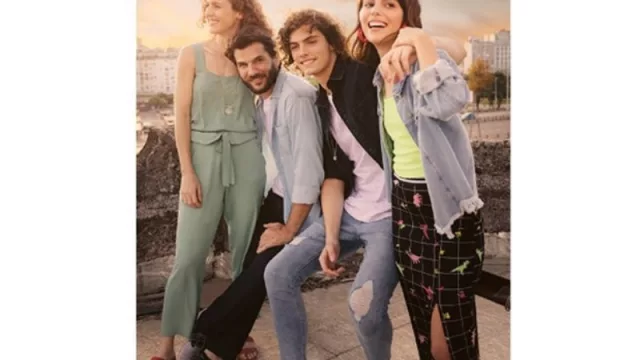 “¡Hola, Argentina! Soy Renner” (así anuncia su apertura en Patio Olmos para la semana que viene) 