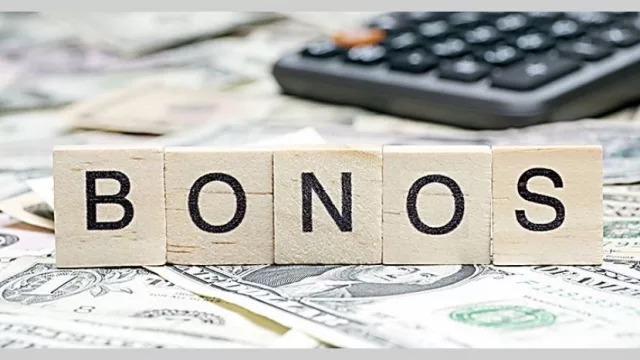 ¿Cuál es la diferencia entre los bonos regidos por ley local y los regidos por ley extranjera?