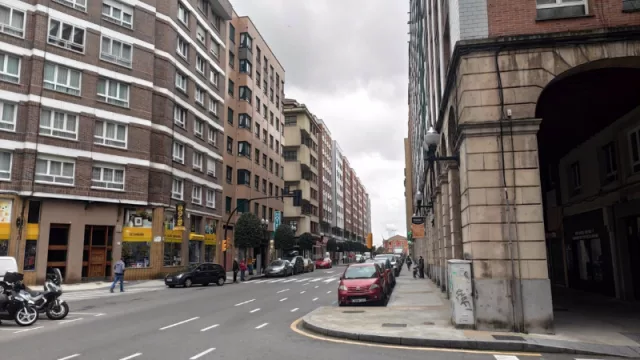 La rentabilidad bruta del alquiler es de 5,6% Cataluña y 5% Madrid (€ 11.000 al año por un piso de 90 m2)