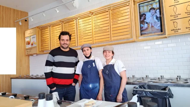 Luciano Olivero propietario de la Franquicia Cremolatti en Alta Gracia.