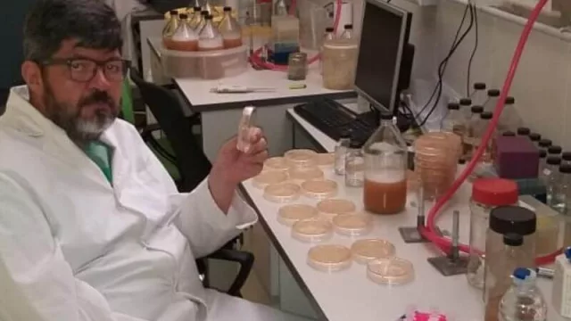 Kyojin, el probiótico que nos podría hacer vivir más (el Dr. Grau presentó en Córdoba la bacteria de la longevidad) 