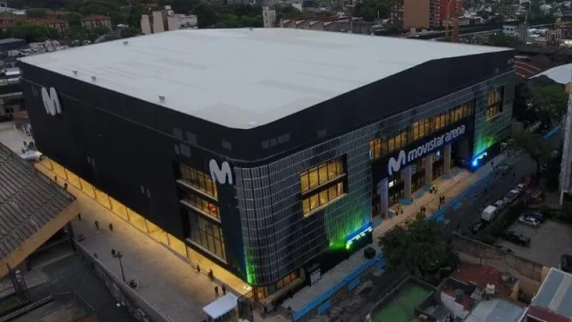 Desde exteriores, el nuevo Movistar Arena. 