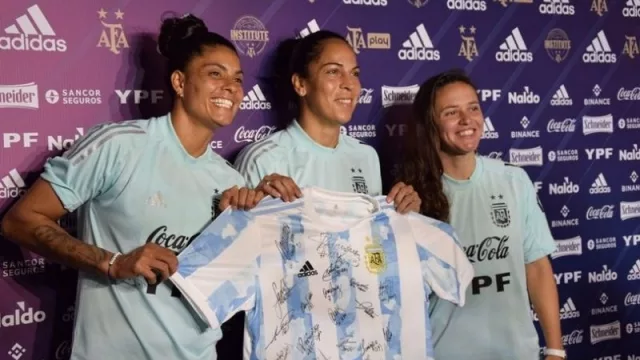 Soledad Jaimes, Vanina Correa y Florencia Bonsegundo