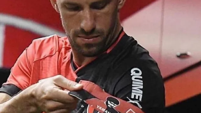 Quimex pintará la pasión leprosa (nuevo sponsor de Newells Old Boys por un año) 