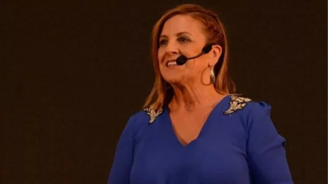 Saludan los 2000 programas de Economix