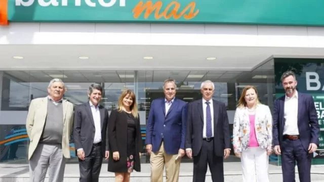 El Banco de Córdoba sigue renovando sus sucursales y digitaliza el local de barrio Ciudadela 