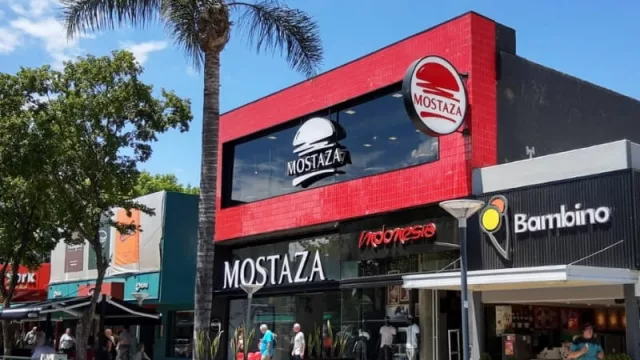 Mostaza abrió un localazo en Carlos Paz con 11 puntos de atención (la capacidad más grande de la empresa)