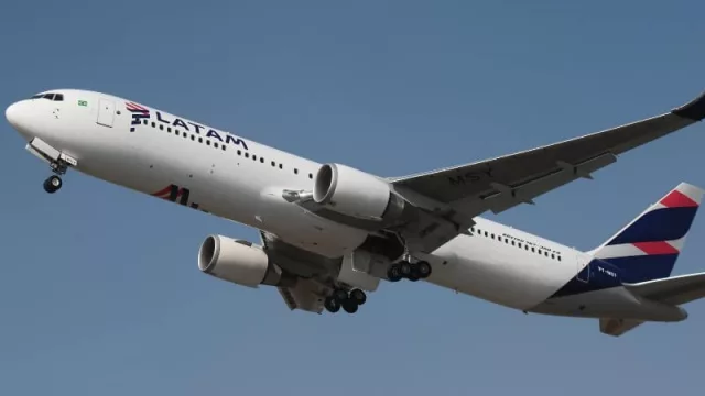 ¿Vamos? Latam Airlines Brasil lanza la ruta São Paulo - Islas Malvinas (hay una que pasa por Córdoba)
