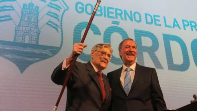 Schiaretti inicia su tercer mandato débil políticamente y con la "maldición Angeloz" sobrevolando.