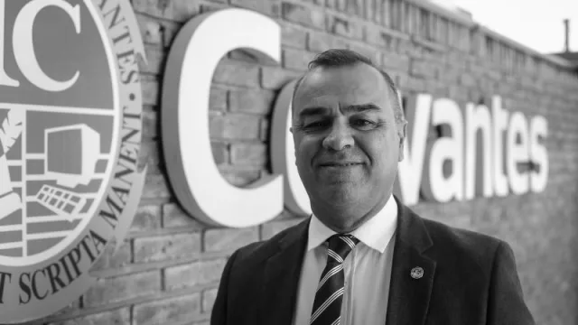 Fernando Hugo Loza, director de las Tecnicaturas Superiores de Analista de Sistemas de Computación e Higiene y Seguridad Laboral (Foto: Álvaro Corral)