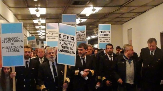 Aerolíneas acordó con gremios aumento de 15% y se destraba el conflicto