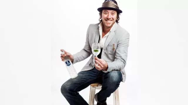 Simon Venghi, el dueño de James Deakin Gin-