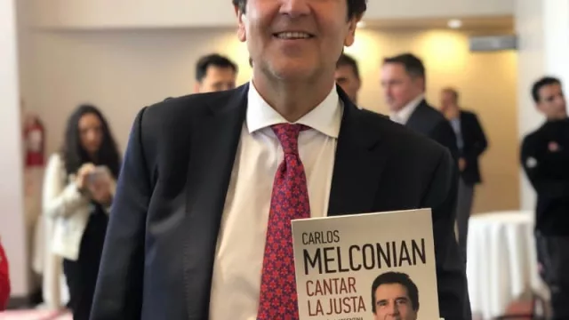 Melconian “cantó la justa” en el Coloquio Industrial: la economía argentina aún tiene que “vomitar” más