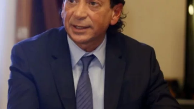 Macri pasó volando por la UIC y dejó promesas para pymes (Sica aclaró que serán proyectos de Ley)